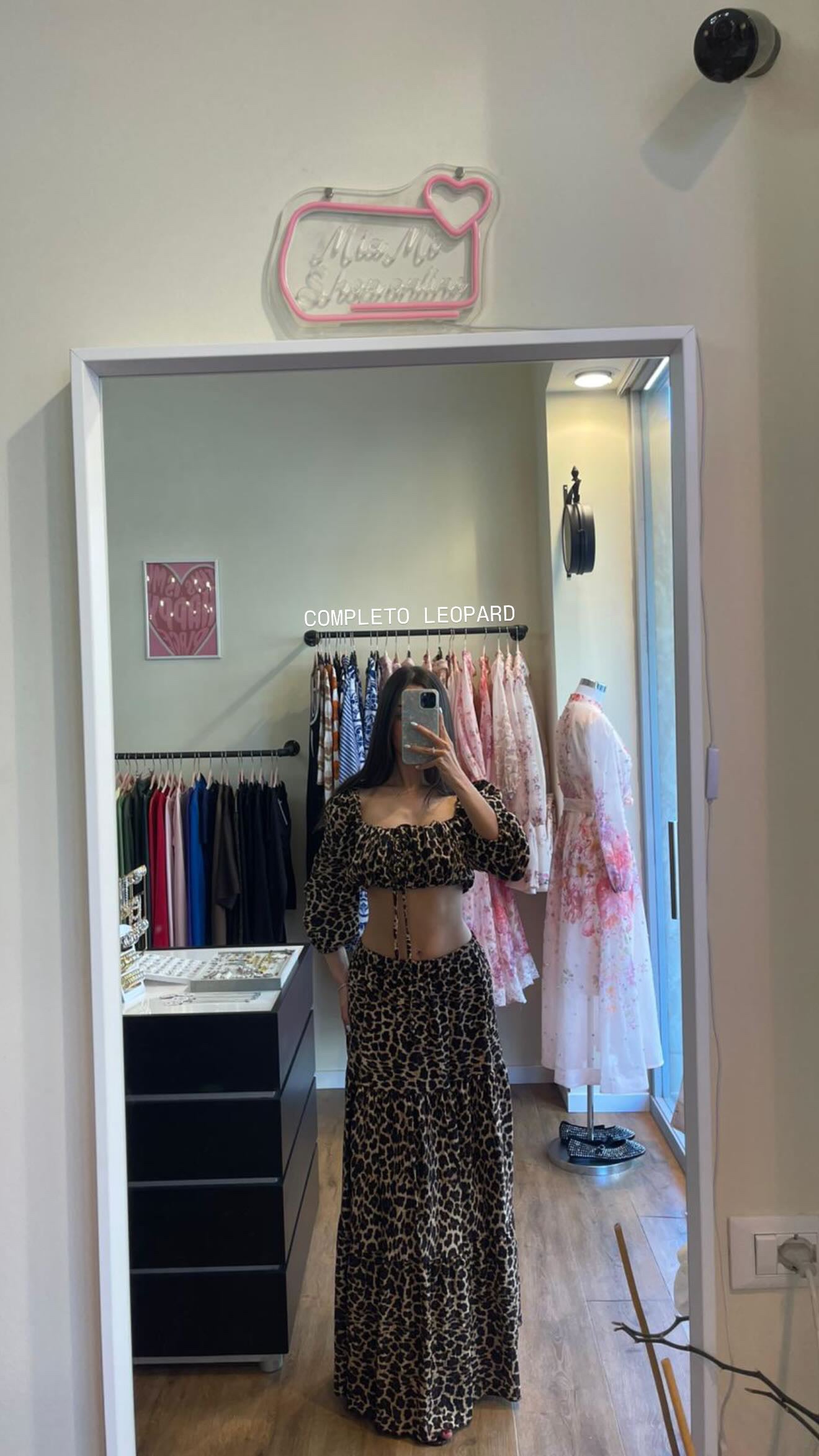 COMPLETO LEOPARD