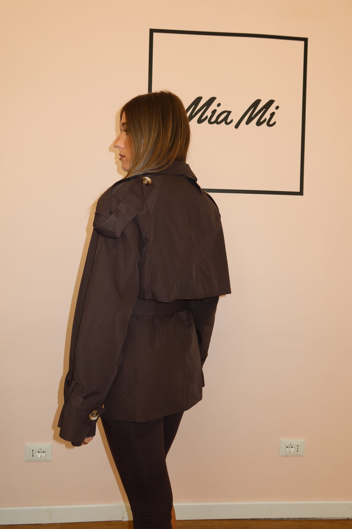 TRENCH SALLY